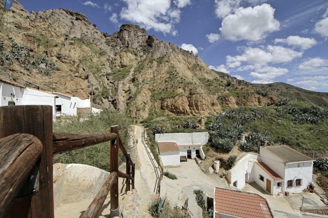 Вилла Cueva Alcazar Горафе Экстерьер фото