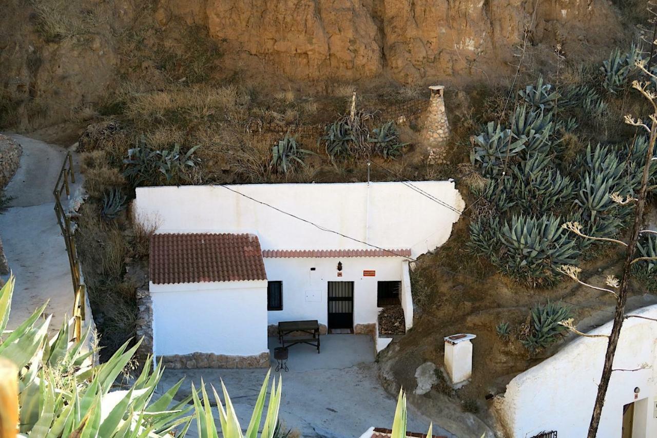 Вилла Cueva Alcazar Горафе Экстерьер фото